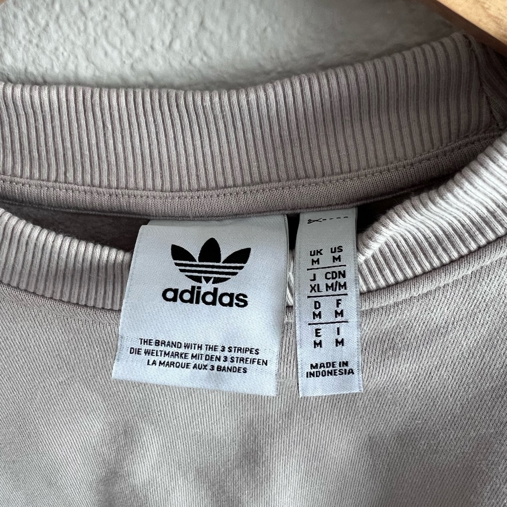 Adidas Oversized Cream Crewneck - Picture 2 of 4